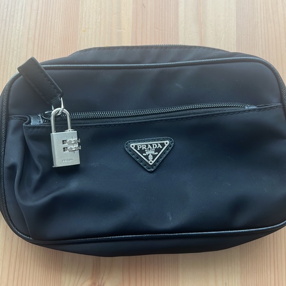 Prada belt bag! Nylon. - Picture 2 of 6